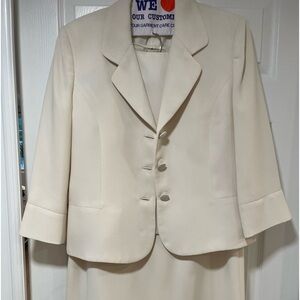 3 pc Amanda Smith cream suit